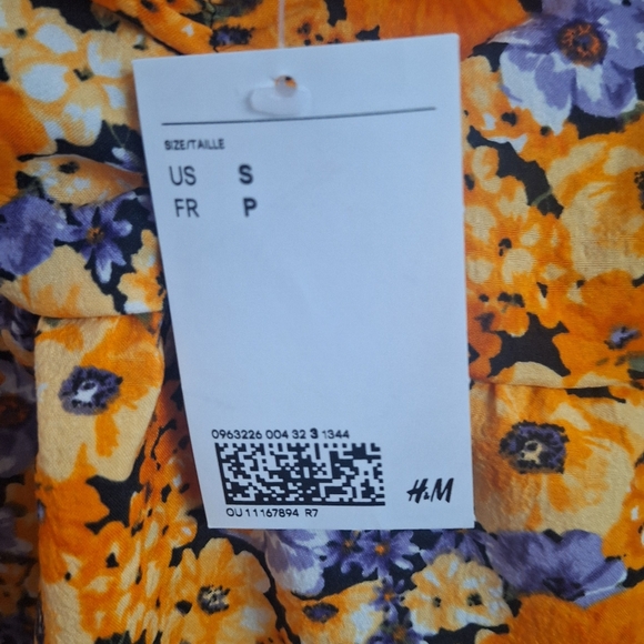 H&M Divided Mini Dress - Picture 2 of 6